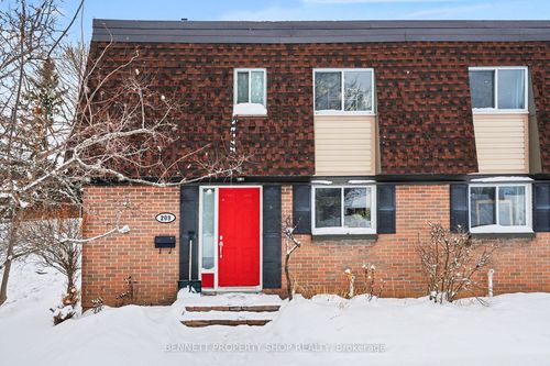 41-209 Ridgepark Pvt, Nepean, ON, K2G1H1 | Card Image
