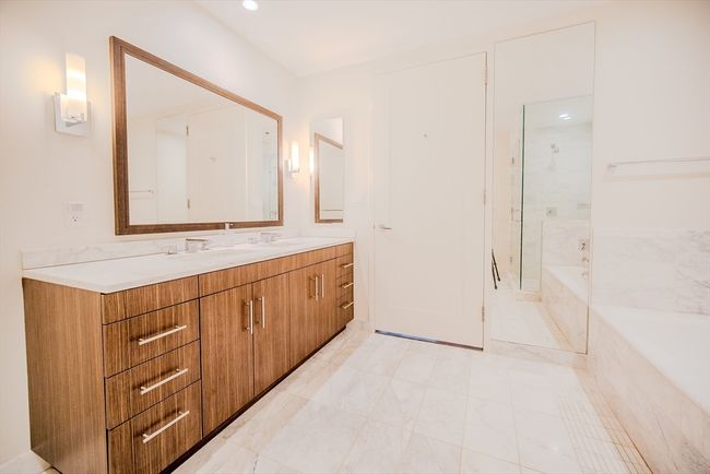 UNIT-1209 - 580 Washington St, Condo with 2 bedrooms, 2 bathrooms and 1 parking in Boston MA | Image 13