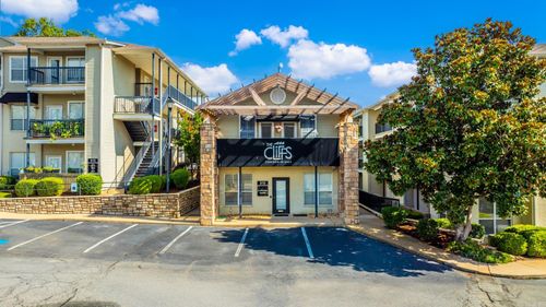 apt-56-800 North St, Little Rock, AR, 72201-1347 | Card Image