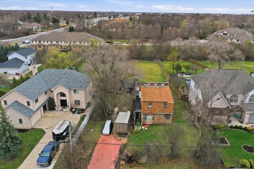 115 Hillside Ln, Burr Ridge, IL, 60527 | Card Image