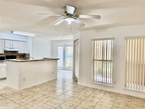 apt-214-977 Riverside Dr, Coral Springs, FL, 33071-7096 | Card Image
