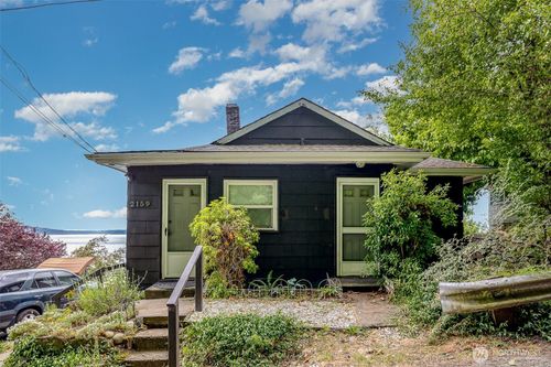 2159 52nd Ave Sw, Seattle, WA, 98116-1803 | Card Image