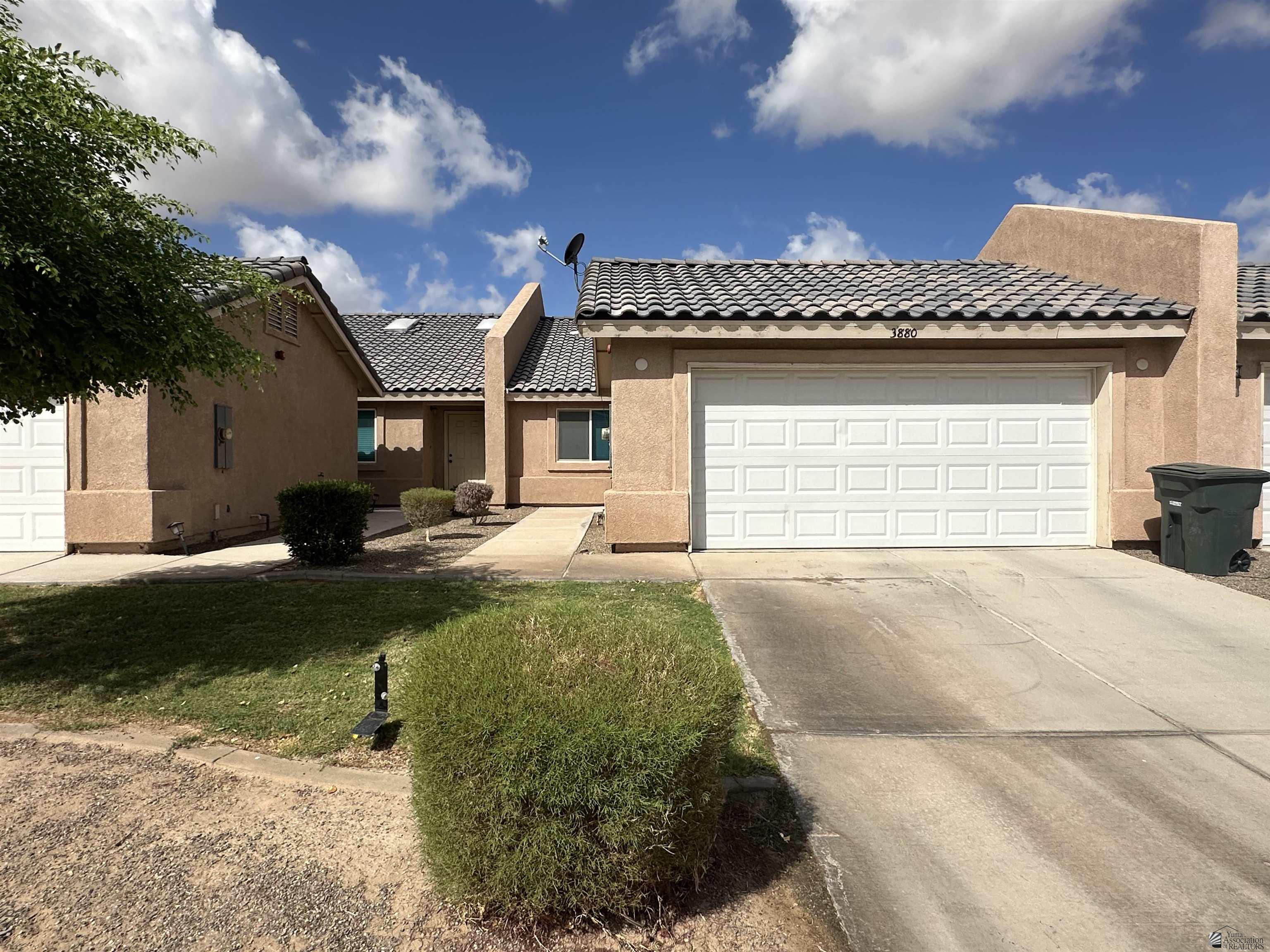 Brianna Dr, Yuma, AZ 85365