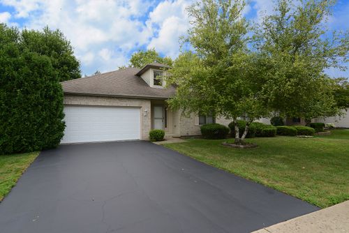 406 Windsor Dr, Oswego, IL, 60543-9202 | Card Image