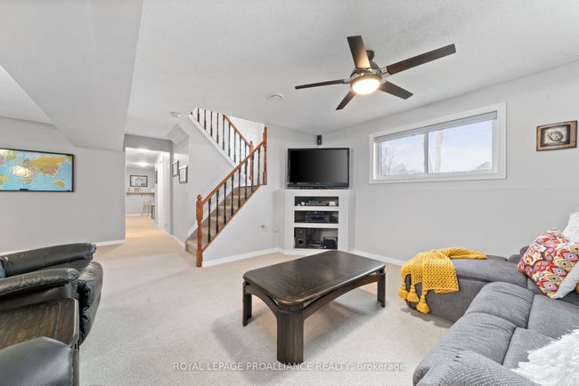 51 Latta Dr, House other with 3 bedrooms, 2 bathrooms and 8 parking in Plainfield ON | Image 24