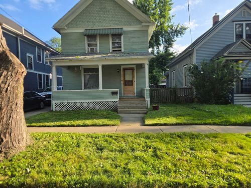 381 Spruce St, Aurora, IL, 60506-3958 | Card Image