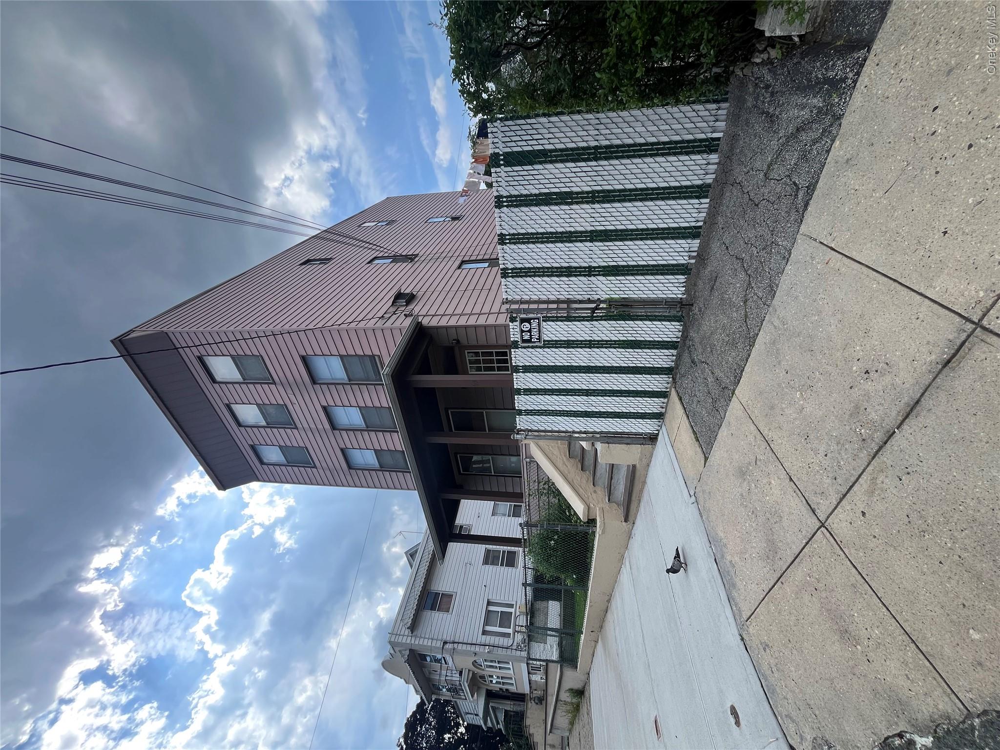 Residential Income in Yonkers 5