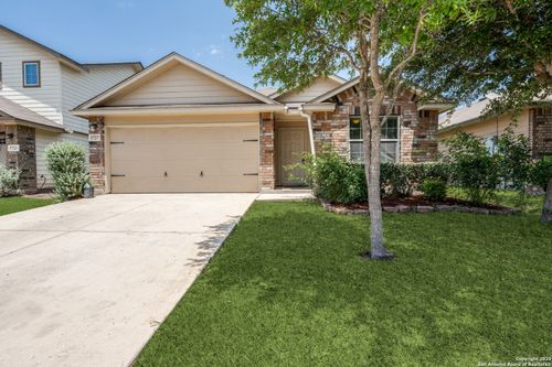5727 Medina Farm, San Antonio, TX, 78222-3480 | Card Image