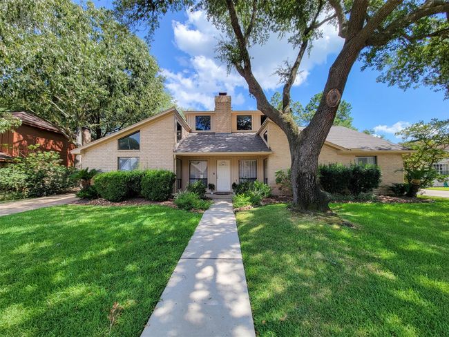 8111 Pine Green Ln, House other with 6 bedrooms, 4 bathrooms and 2 parking in Humble TX | Image 4