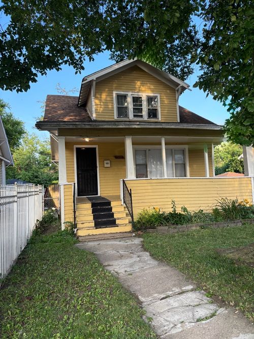 15121 Vine Ave, Harvey, IL, 60426-3135 | Card Image