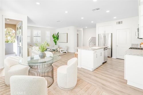928 E Twill Ct, Anaheim, CA, 92802 | Card Image