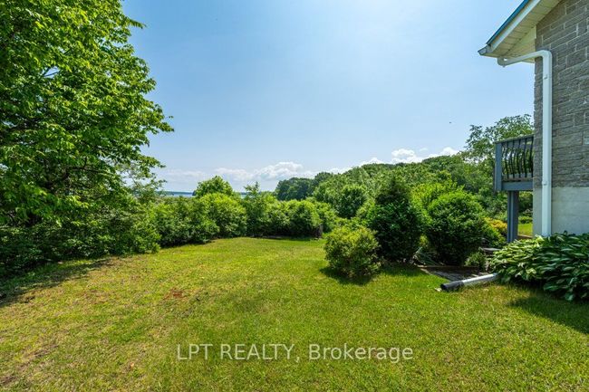 32 Chisamore Point Rd, House other with 3 bedrooms, 2 bathrooms and 10 parking in Gananoque ON | Image 45