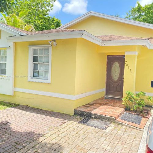 20317 Sw 86th Ct, Cutler Bay, FL, 33189-2500 | Card Image