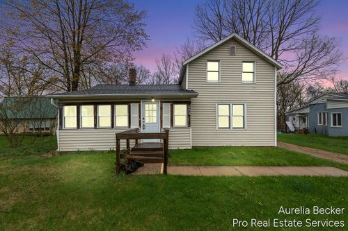 425 S Cedar St, Allegan, MI, 49010-1509 | Card Image