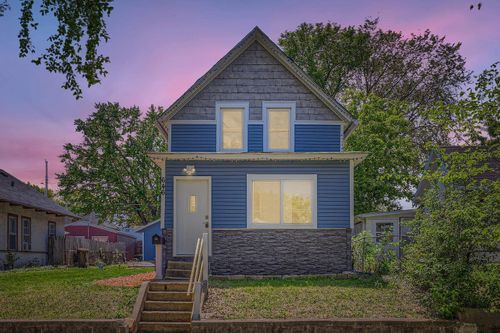 646 Van Buren Ave, Saint Paul, MN, 55104-1658 | Card Image