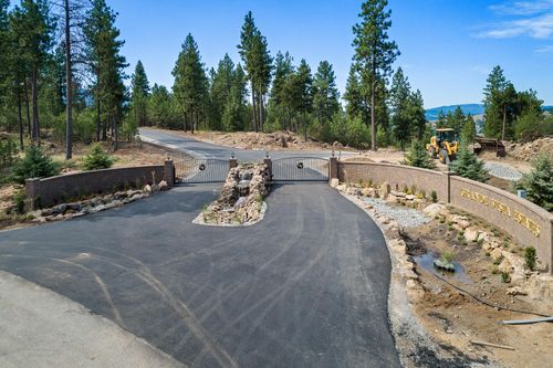 109 N Blue Skies Ln, Liberty Lake, WA, 99019-5293 | Card Image