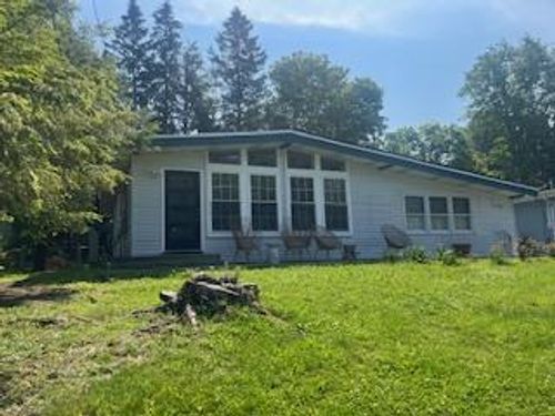 27 Crescent Cir, Rock Hill, NY, 12775-6200 | Card Image