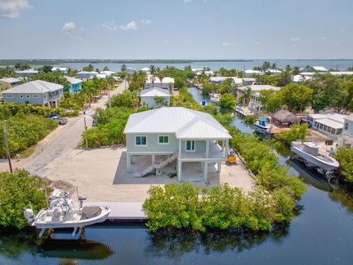 27314 Saint Lucie Ln, Ramrod Key, FL, 33042-5430 | Card Image