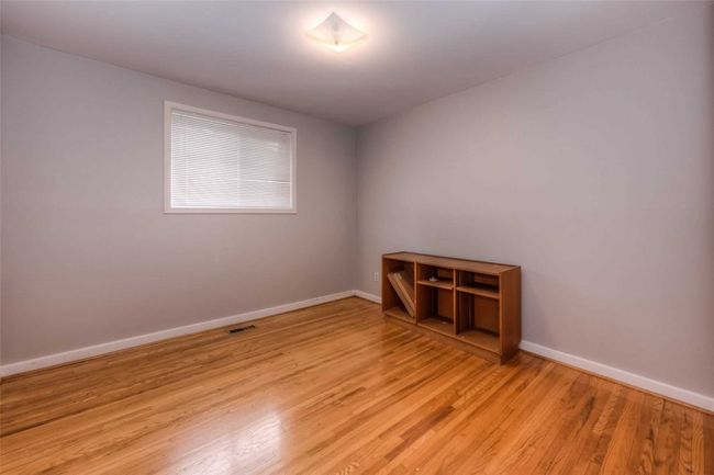 20 Lamella Rd, House other with 3 bedrooms, 2 bathrooms and 5 parking in Etobicoke ON | Image 17