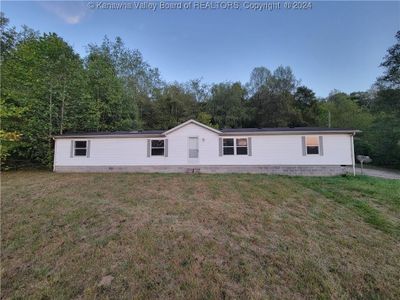 6340 Rocky Fork Road, House other with 4 bedrooms, 2 bathrooms and null parking in Charleston WV | Image 1