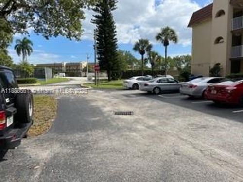 apt-202-8285 Sunrise Lakes Blvd, Sunrise, FL, 33322-1512 | Card Image