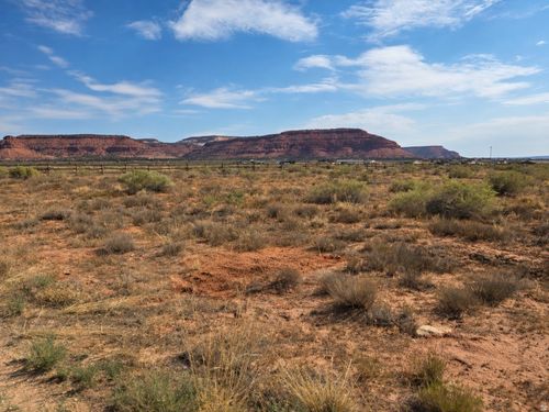 7-1535 S Lost Springs Dr, Kanab, UT, 84741-1254 | Card Image