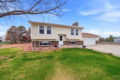 1722 Lincoln Ave, La Junta, CO, 81050-3241 | Card Image