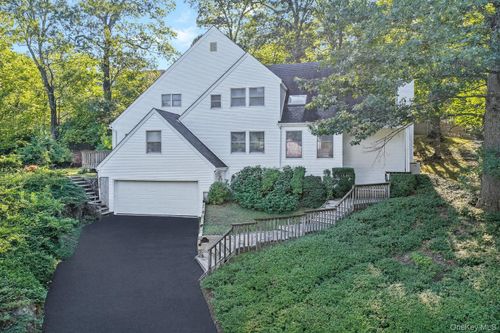 125 Bramblebrook Rd, Ardsley, NY, 10502-2206 | Card Image