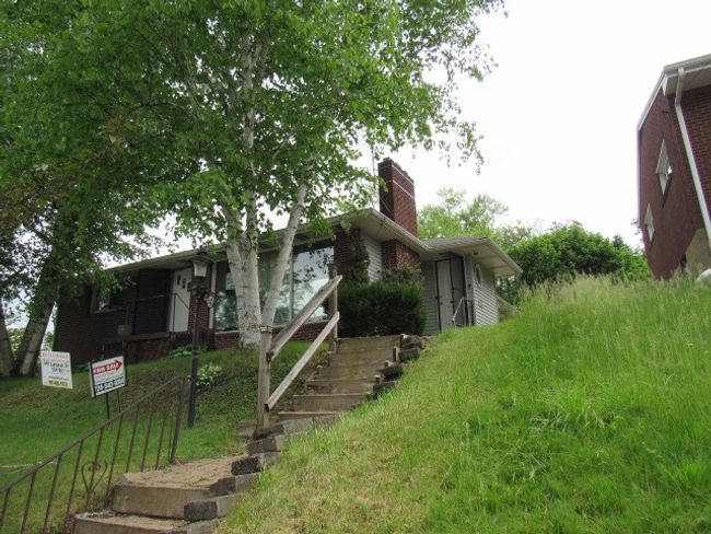 544 Longvue Dr, House other with 3 bedrooms, 2 bathrooms and null parking in New Kensington PA | Image 4