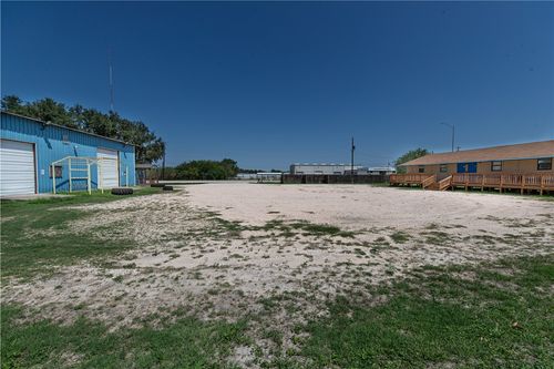 2527 N Us Highway 281, Alice, TX, 78332-2986 | Card Image