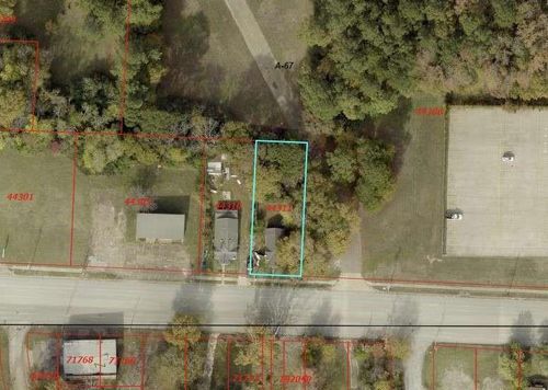 1025 E Young St, Longview, TX, 75602-2241 | Card Image