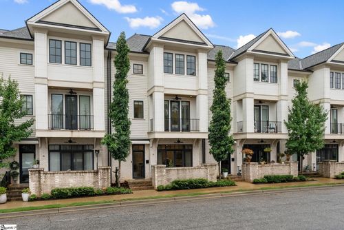 46 Claussen Ave, Greenville, SC, 29601-3518 | Card Image