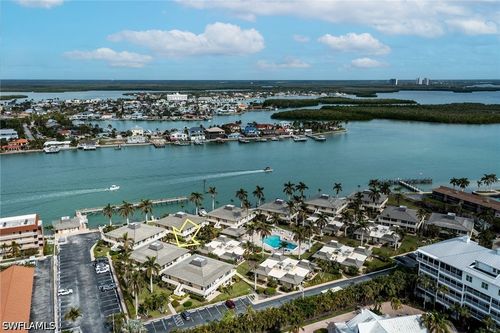 n5-1215 Edington Pl, MARCO ISLAND, FL, 34145-2031 | Card Image