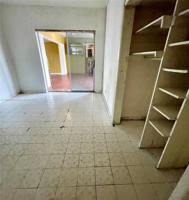 230 Ne 175 Th Ter, House other with 3 bedrooms, 2 bathrooms and null parking in North Miami Beach FL | Image 12