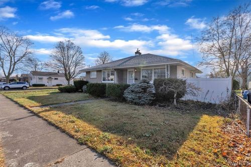 2965 Jerauld Ave, Niagara Falls, NY, 14305-3307 | Card Image