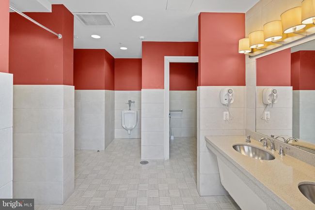APT-213 - 8220 Crestwood Heights Dr, Condo with 1 bedrooms, 1 bathrooms and null parking in MCLEAN VA | Image 28