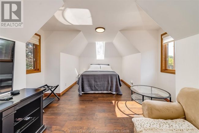 327 Majestic Dr, House other with 4 bedrooms, 4 bathrooms and null parking in Tecumseh ON | Image 12