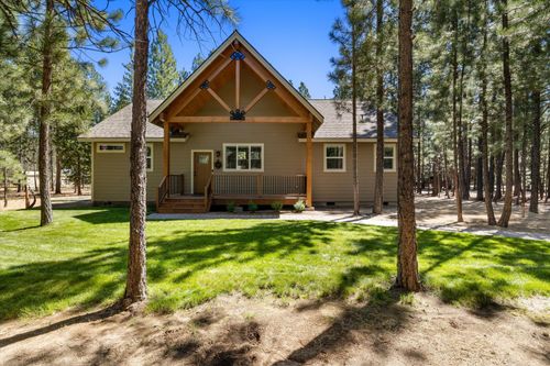 51876 Ponderosa Way, La Pine, OR, 97739-8925 | Card Image
