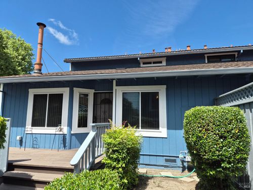 5044 Country Club Dr, Rohnert Park, CA, 94928-1490 | Card Image