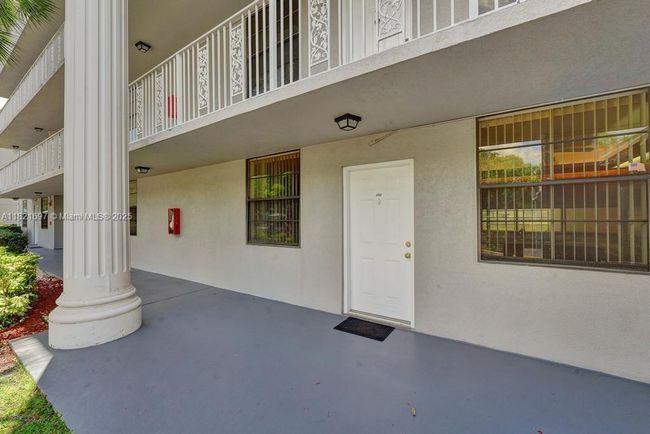 APT-103 - 1520 Whitehall Dr, Condo with 2 bedrooms, 2 bathrooms and null parking in Davie FL | Image 39
