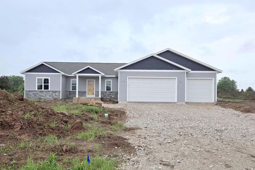 760 S Country Ln, Fond Du Lac, WI, 54935-1880 | Card Image