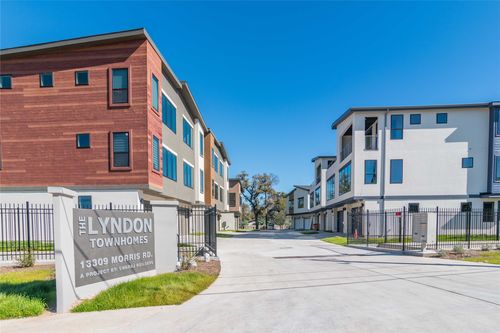 11-13309 Morris Rd, Austin, TX, 78729-3711 | Card Image