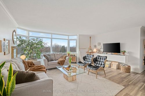 612-45 Pond Mills Rd, London, ON, N5Z4W5 | Card Image