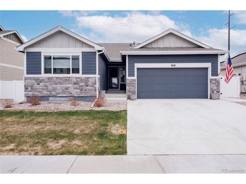 960 Ashbrook Dr, Windsor, CO, 80550-3920 | Card Image