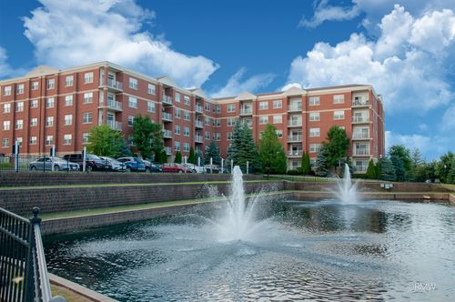 412-1 Itasca Pl, Itasca, IL, 60143 | Card Image