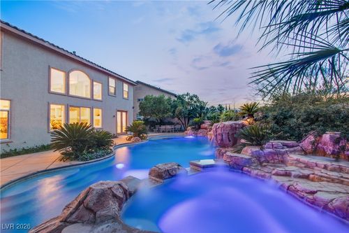 8808 Tierra Hope Ct, Las Vegas, NV, 89143-5433 | Card Image