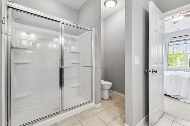 Has gorgeous tile floor! | Image 19