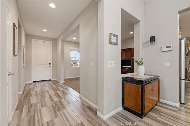 25843 Wilderness Way, House other with 4 bedrooms, 3 bathrooms and 3 parking in Menifee CA | Image 7