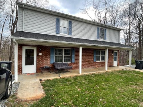 932 Grand Arbre Dr, Bedford, VA, 24523-3027 | Card Image