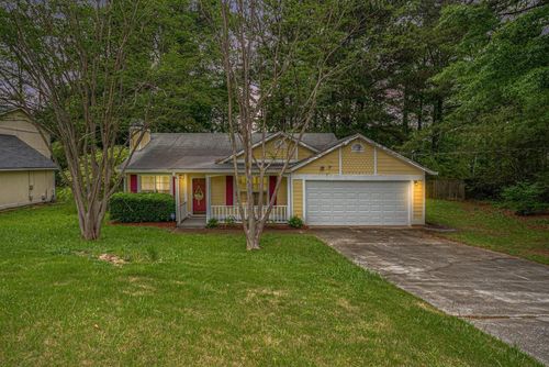 2631 Rolling Hills Way Se, Conyers, GA, 30094-2568 | Card Image